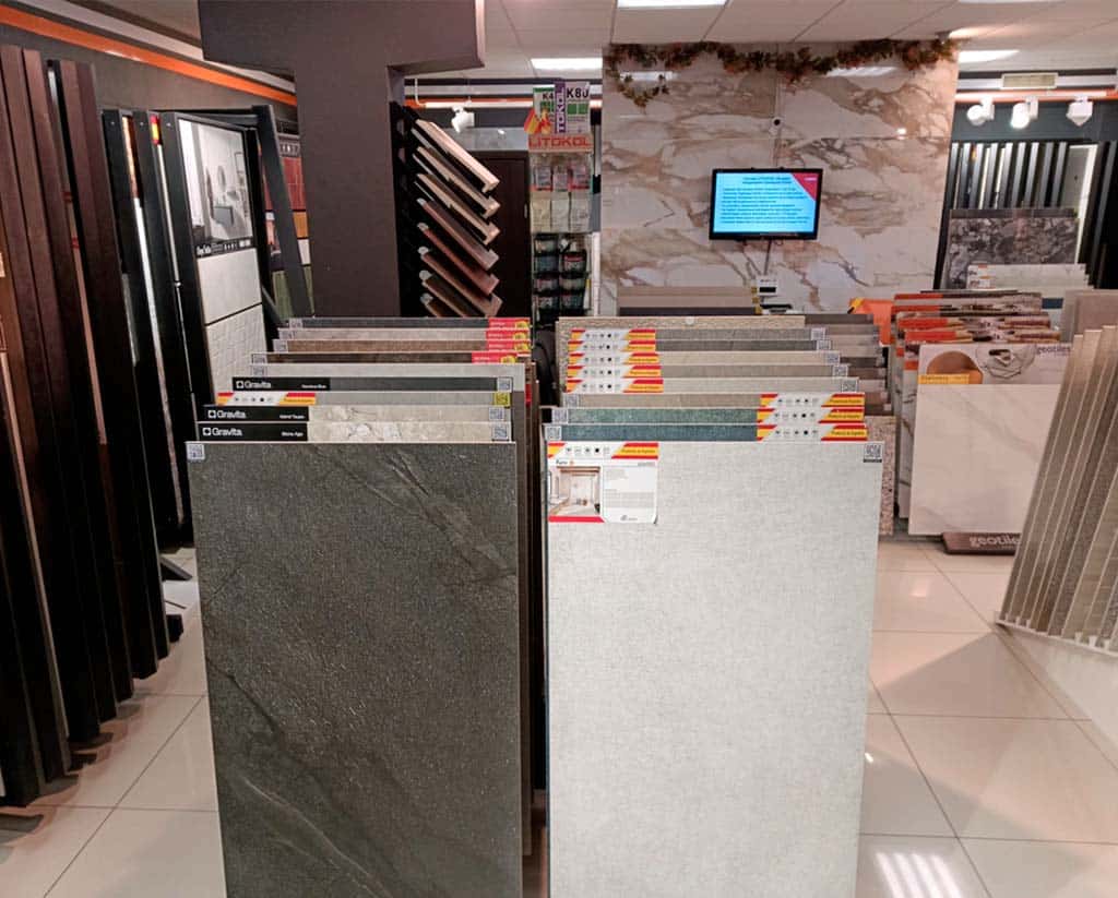 ТЦ Экспострой-3